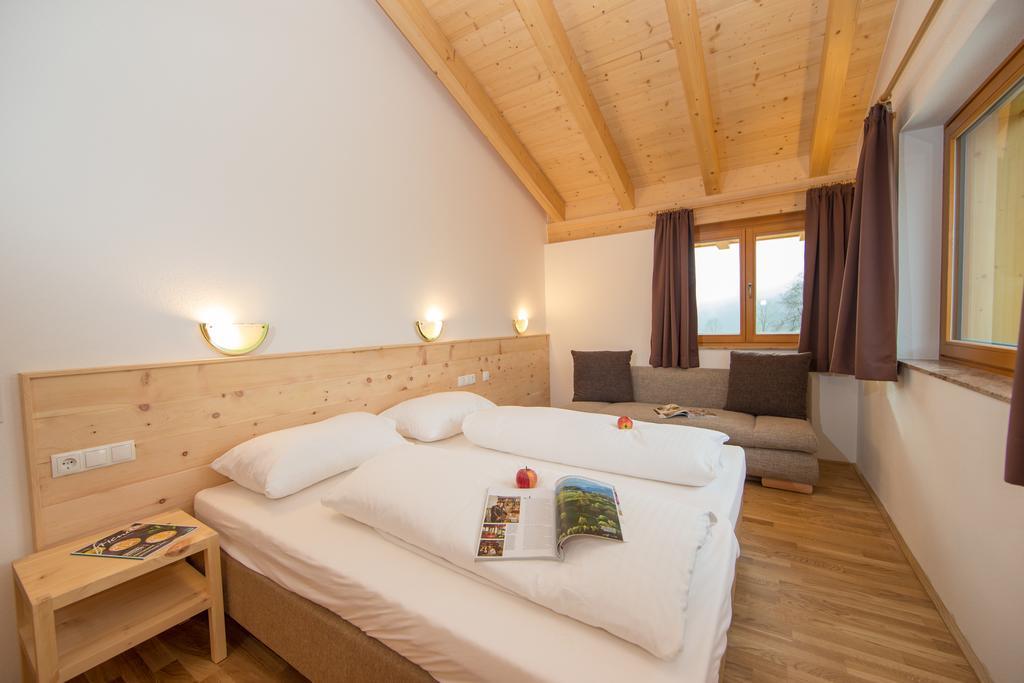 Penthousewohnung Mit Garten Sauna Pool Maishofen Szoba fotó